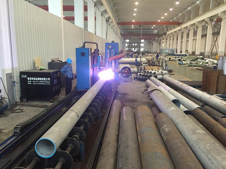 江蘇中南重工-12M數控相貫線切割機