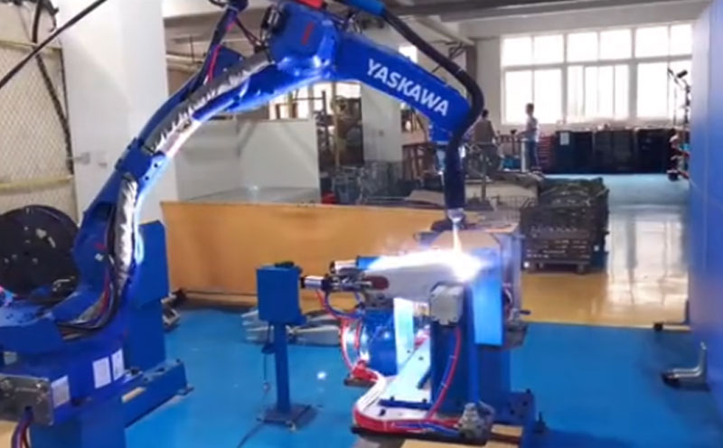 海寶新能源鑄鋁車架焊接