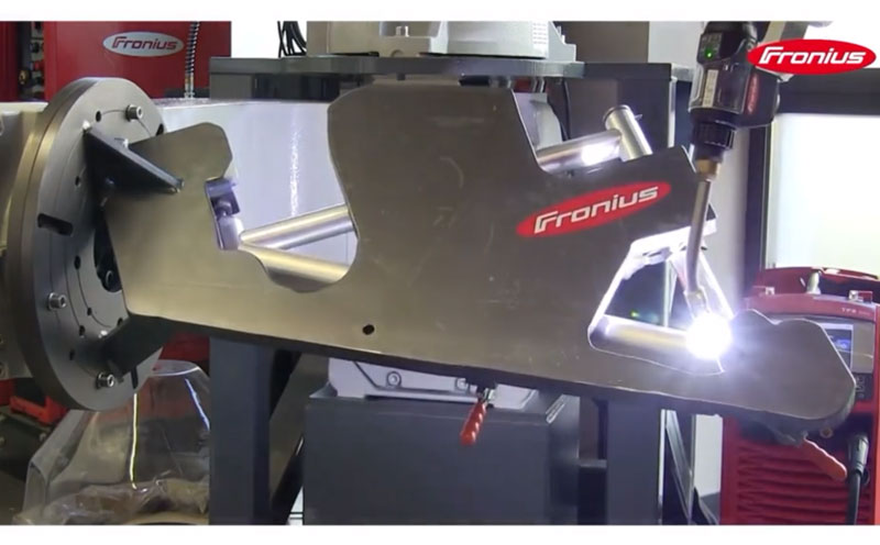 工廠實拍海寶鋁焊接機器人