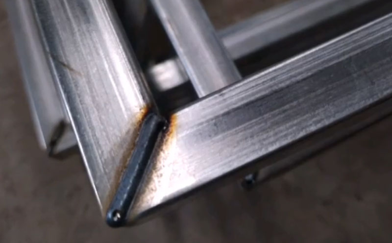 鍍鋅管低飛濺斜口焊接