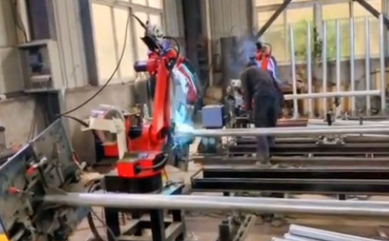 戶外路燈桿焊接工作站