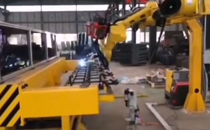 15軸聯(lián)動(dòng)焊接工作站