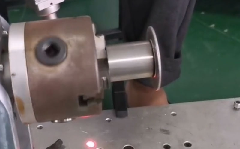 旋轉手持激光焊接機來嘍，圓管焊接的福音 牢固效率高