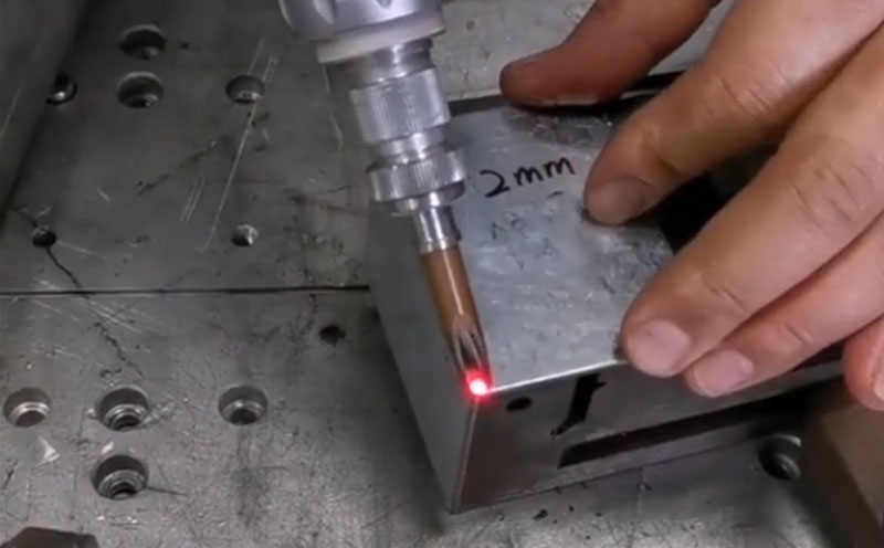 手持激光焊接機 焊2mm鍍鋅板