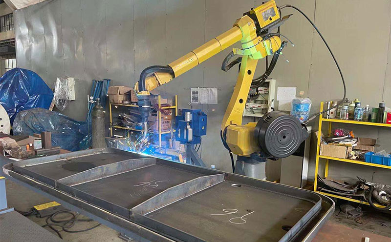 機(jī)器人焊接水密門/船艙門板 http://www.mistgrow.cc/uploadfiles/211.149.195.244/webid145/source/202109/163298063538.jpg