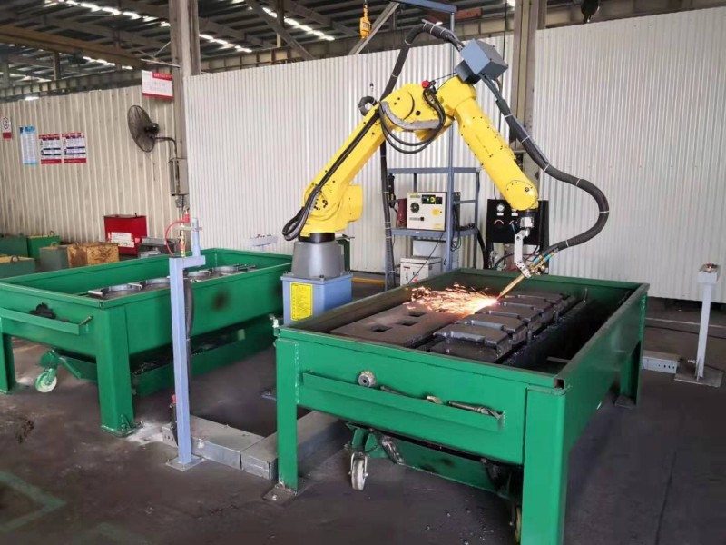 切割機(jī)械人