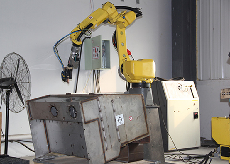 自動焊機械人